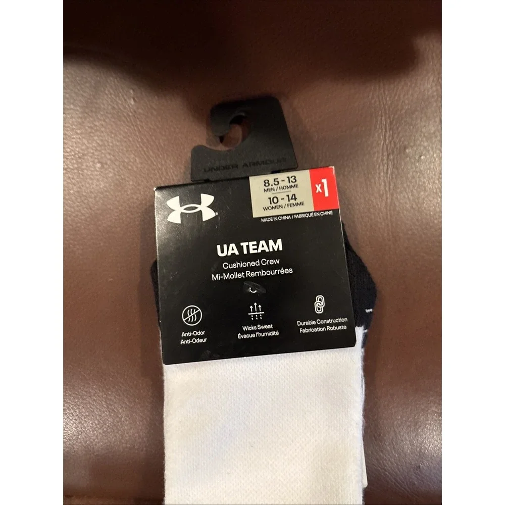 Under Armour Team Crew Socks White Mens Sz 8.5-13 Women 10-14